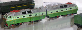 Фото 1. Модель электровоза ЧС7 на выставке в Раменском.