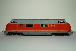  1.    V200 027 (Zeuke).